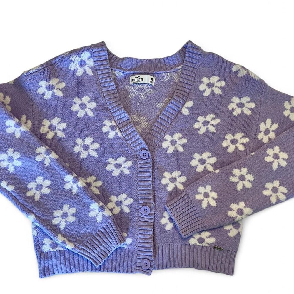 Hollister Women's Lilac and White Flower Cardigan